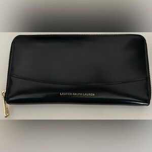 LAUREN RALPH LAUREN LEATHER ZIP AROUND WALLET. EMBOSSED LOGO, 8 CARD SLOTS